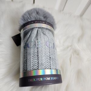 Vince Camuto Pom Beanie